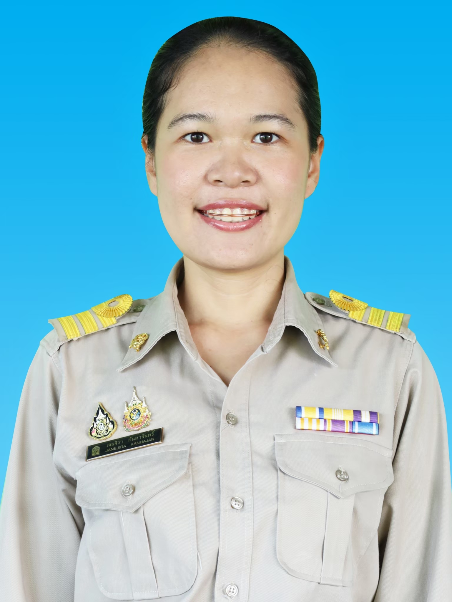 LINE_ALBUM_ภาพบุคลากร 2567ภาพชุดขาว_250630_1